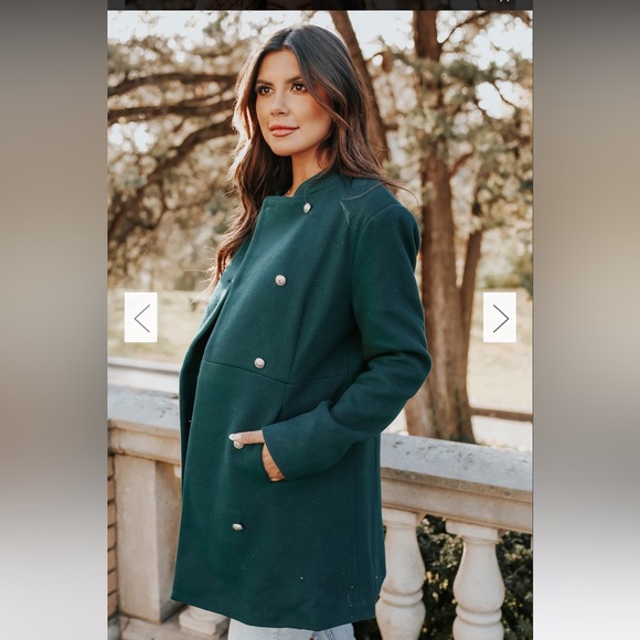 Double breasted Green coat - Picture 2 of 3